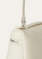 Extra Pocket L19 clutch