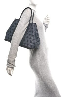 49c68c545193d03412c0e7ed1f5f91e3