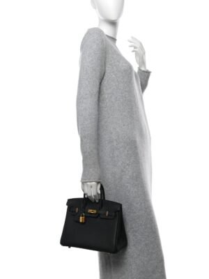 c2507c3ee20198f0e5afa5d6fcf116b1